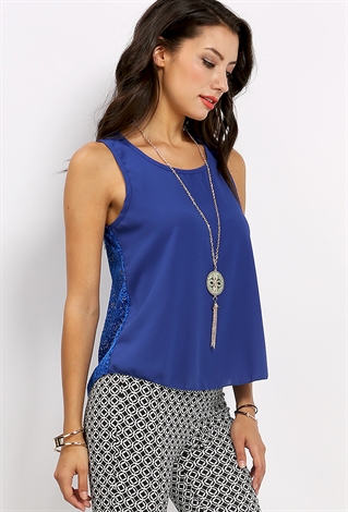 Lace-Back Sleeveless Top W/Necklace