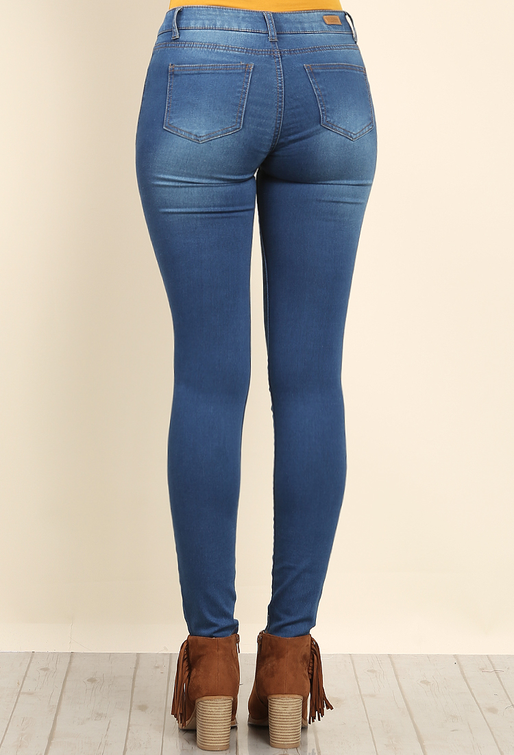 Essential Basic Skinny Jean