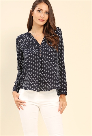 Abstract Arrow Printed Popover Blouse
