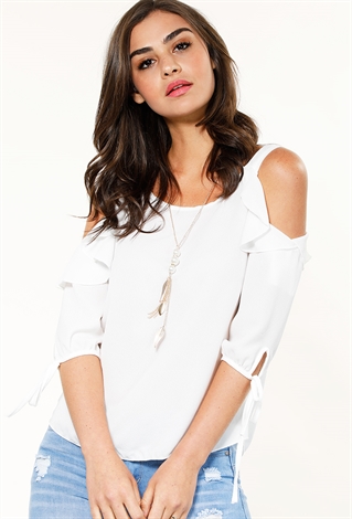 Ruffle Sleeve With Necklace 