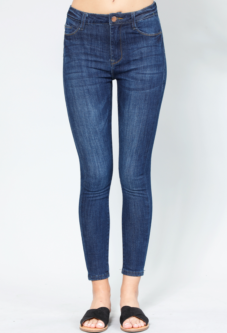 Classic Fit Skinny Jeans