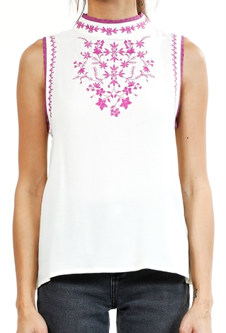 Embroidery Detailed Crochet Edge Accented Top