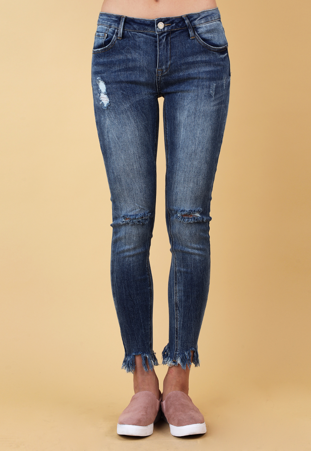 Distressed Fringe Accented Skinny Jeans
