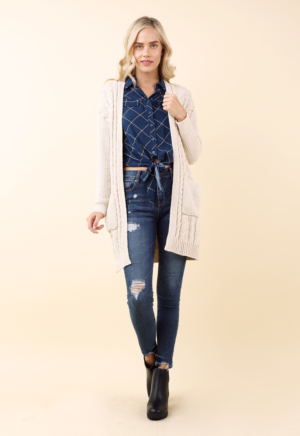  Open-Front Chenille Cardigan