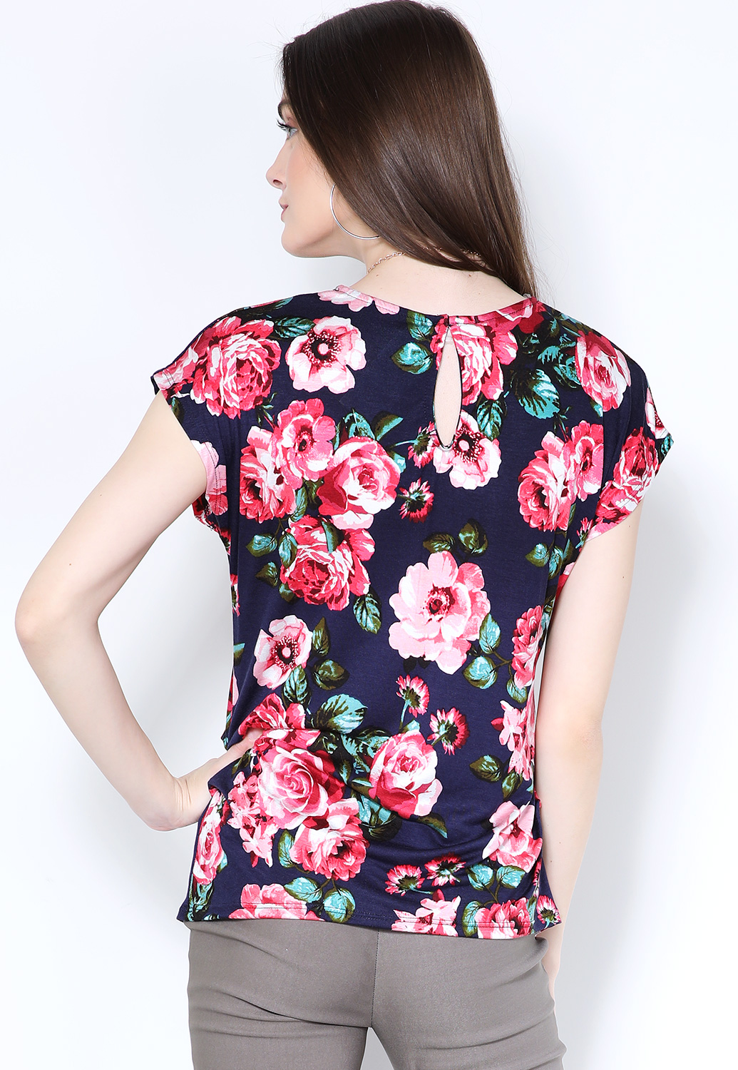 Floral Casual Top W/Necklace
