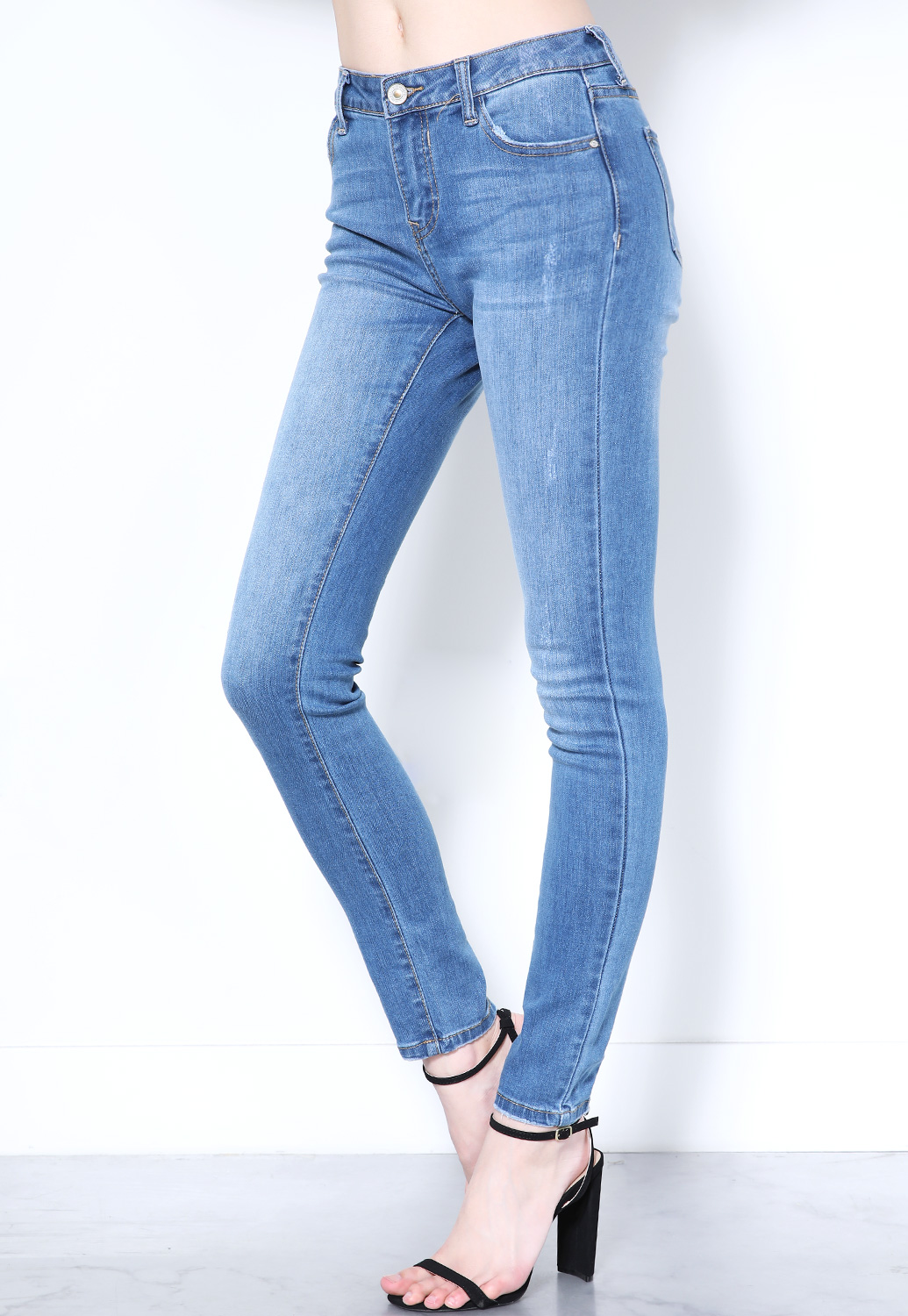 Mid Rise Skinny Jeans 
