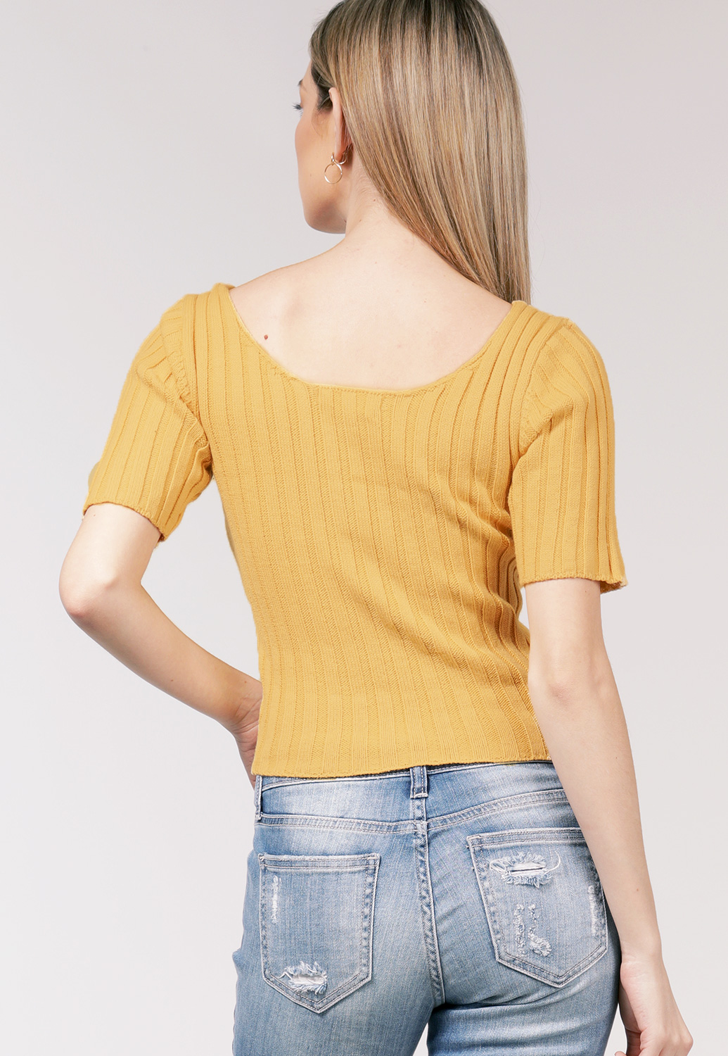 Button Detail Ribbed Top