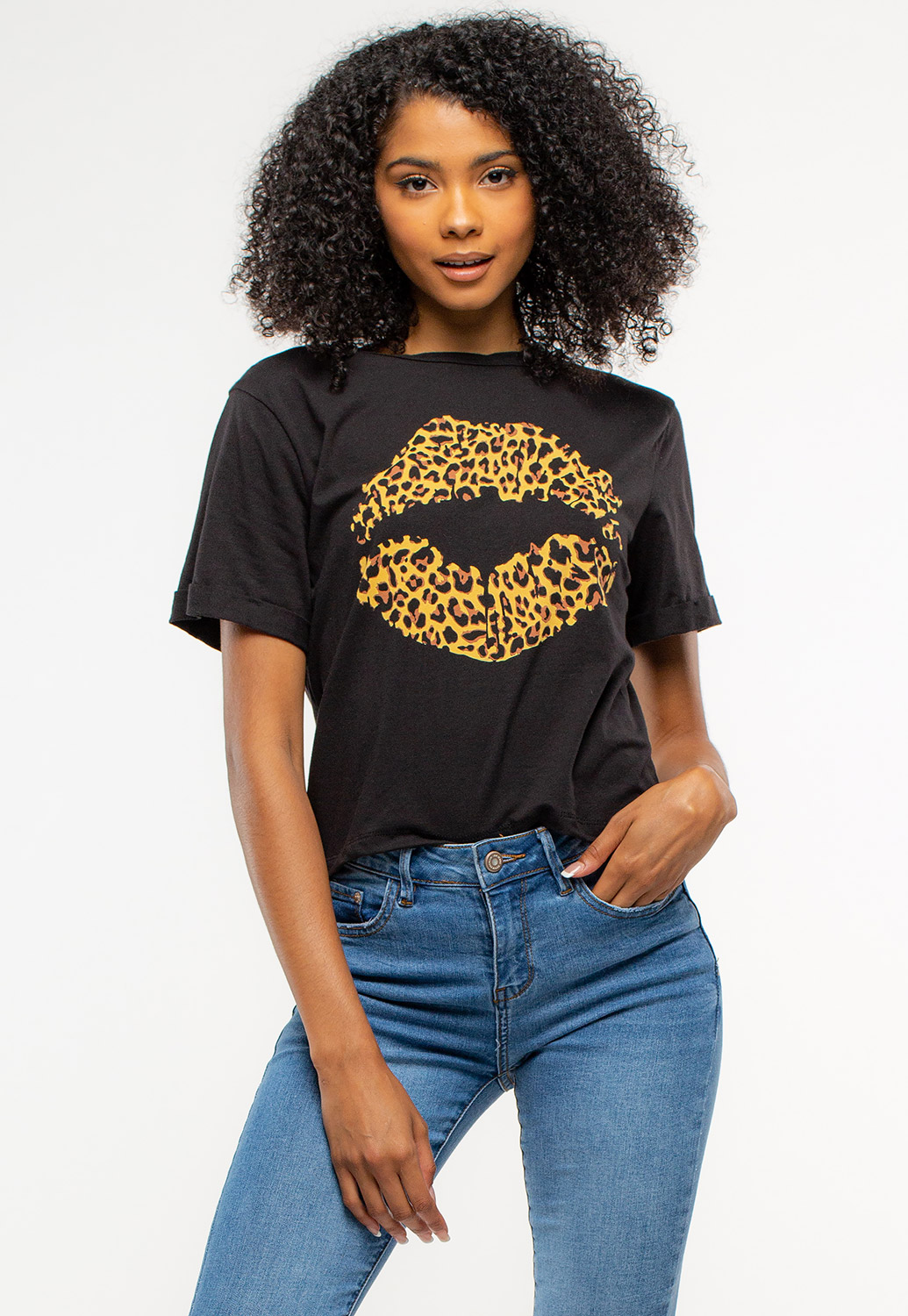 Leopard Printed Lips Graphic T-Shirt