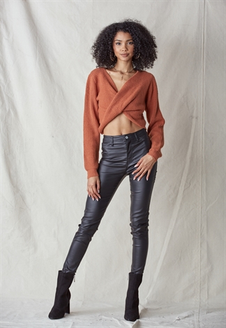 V Neck Cropped Twist Front Sweater