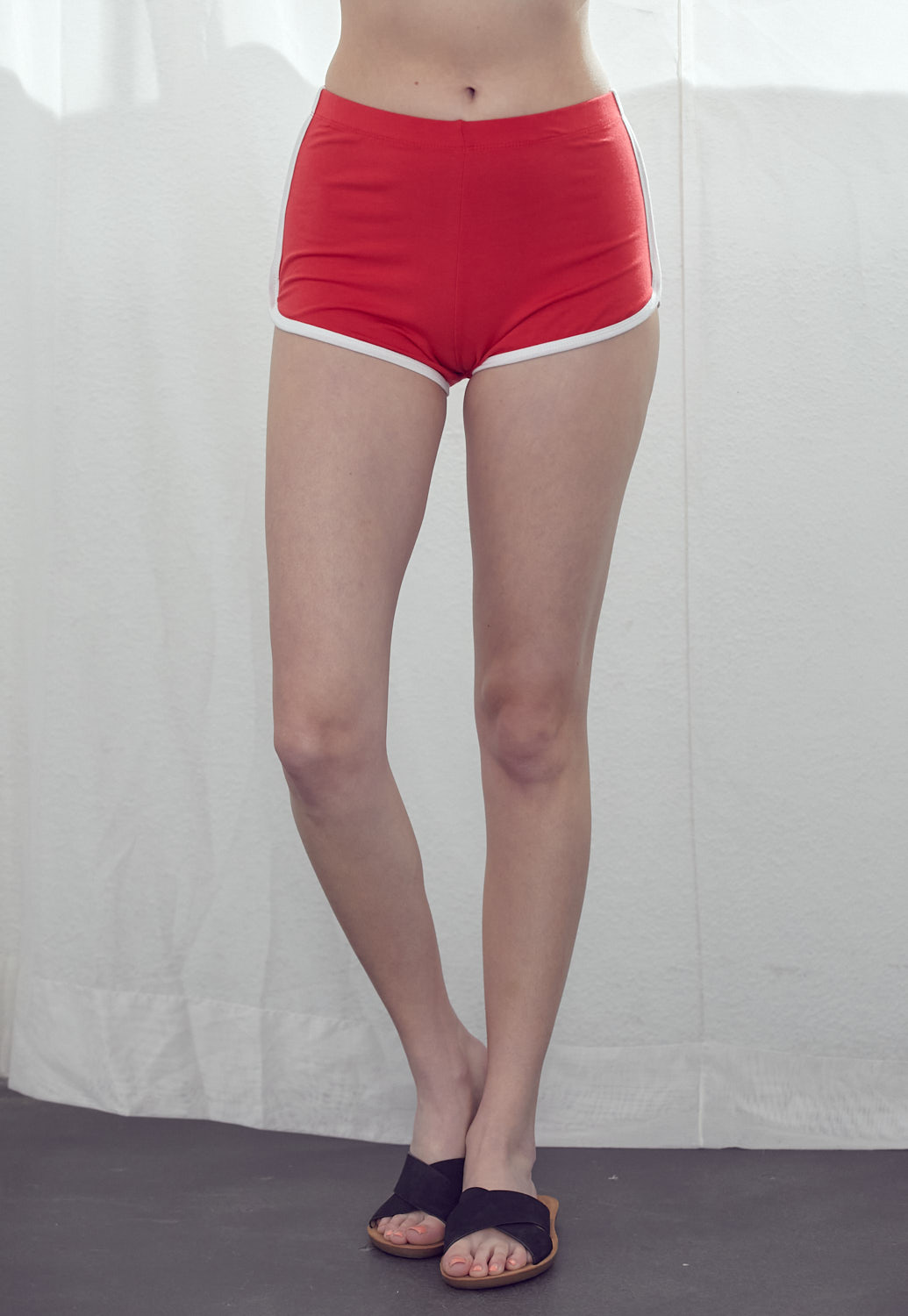 Basic Shorts With Contrast Binding