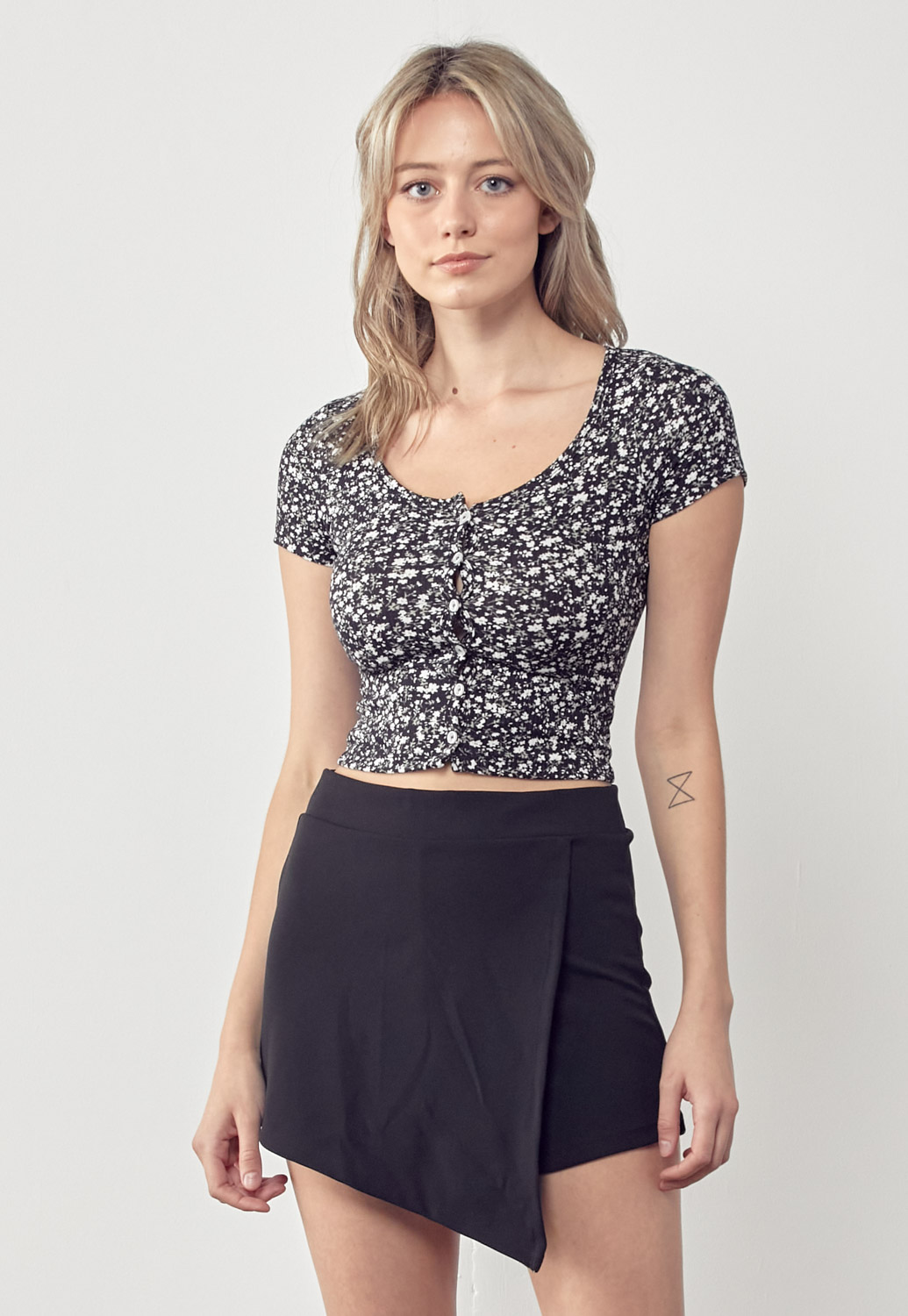 Floral Button Up Cropped Top