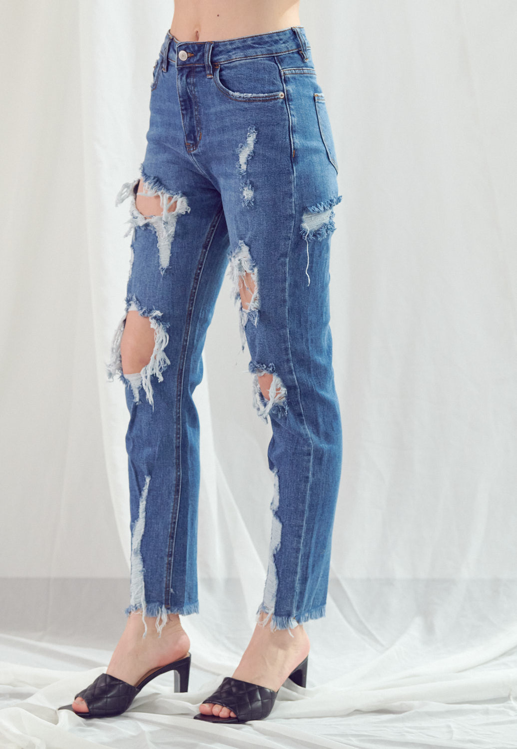 High Rise Straight Fit Jeans 