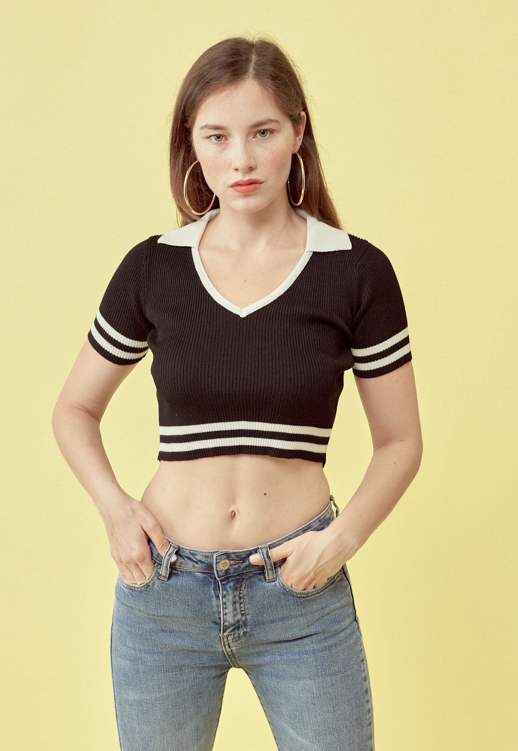 V-Neck Collared Knit Top 