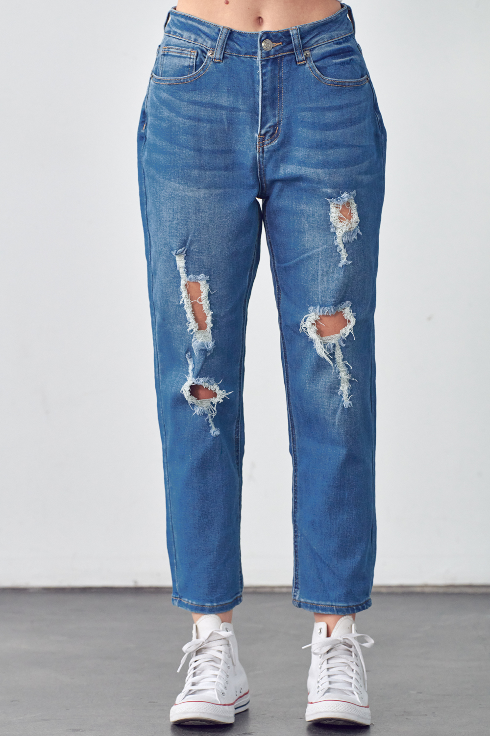 High Rise Distressed Jeans 